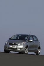 Toyota Yaris 2005 года